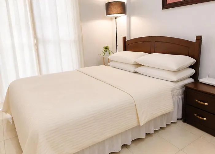 Apartamento The Redwoods Sm Fairview With Balcony Fairview Quezon Metro Philippines Manila