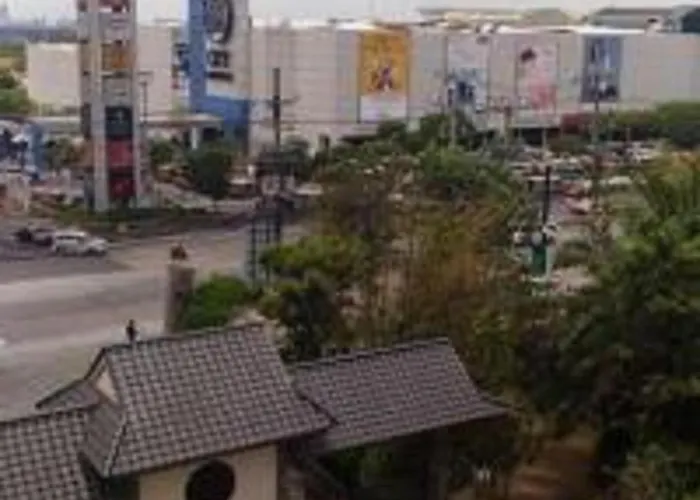 The Redwoods Sm Fairview With Balcony Fairview Quezon Metro Philippines